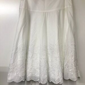 Features Michael Kors Skirt